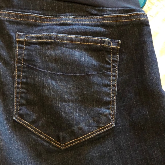 Paige maternity jeans - Picture 4 of 6